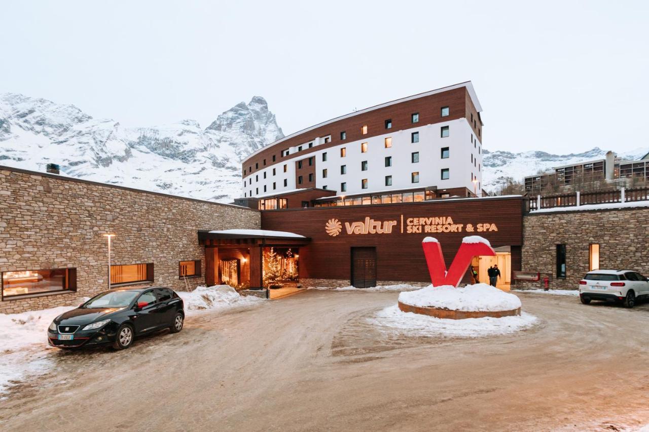 Valtur Cervinia Cristallo Ski Resort Брей-Червиния Экстерьер фото