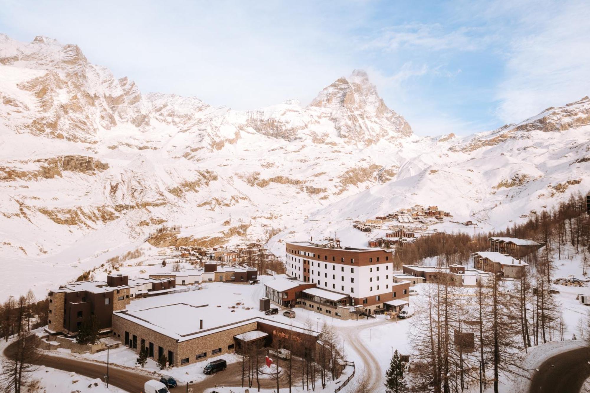 Valtur Cervinia Cristallo Ski Resort Брей-Червиния Экстерьер фото